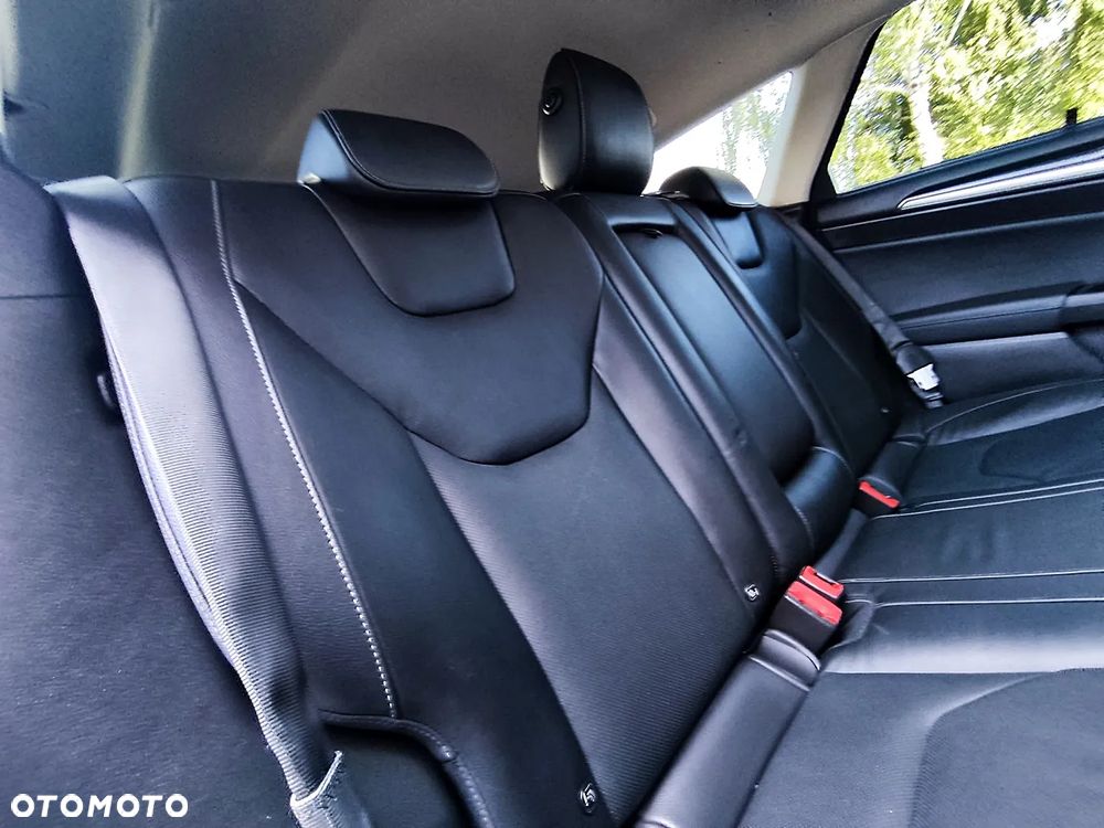 Ford Mondeo 2.0 TDCi PowerShift-Aut Allrad Titanium - 20