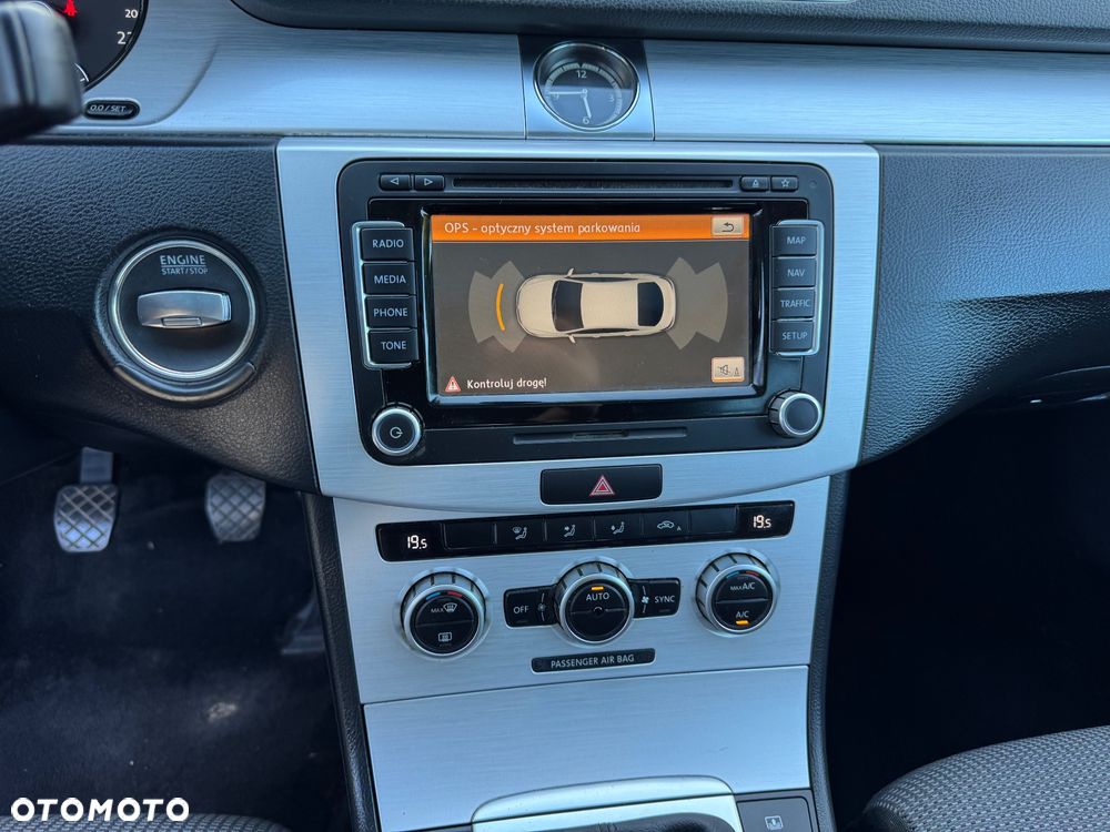 Volkswagen Passat CC ver-1-4-tsi - 26