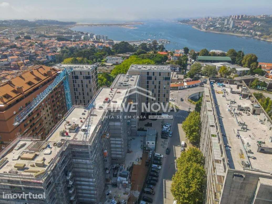 T1 Novo c/ Varanda e Lugar de Garagem, em Vila Nova de Gaia - Grande imagem: 2/16