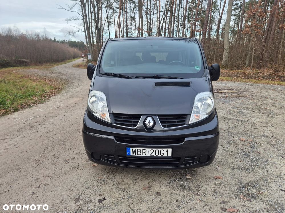 Renault Trafic Grand Passenger Expression - 4