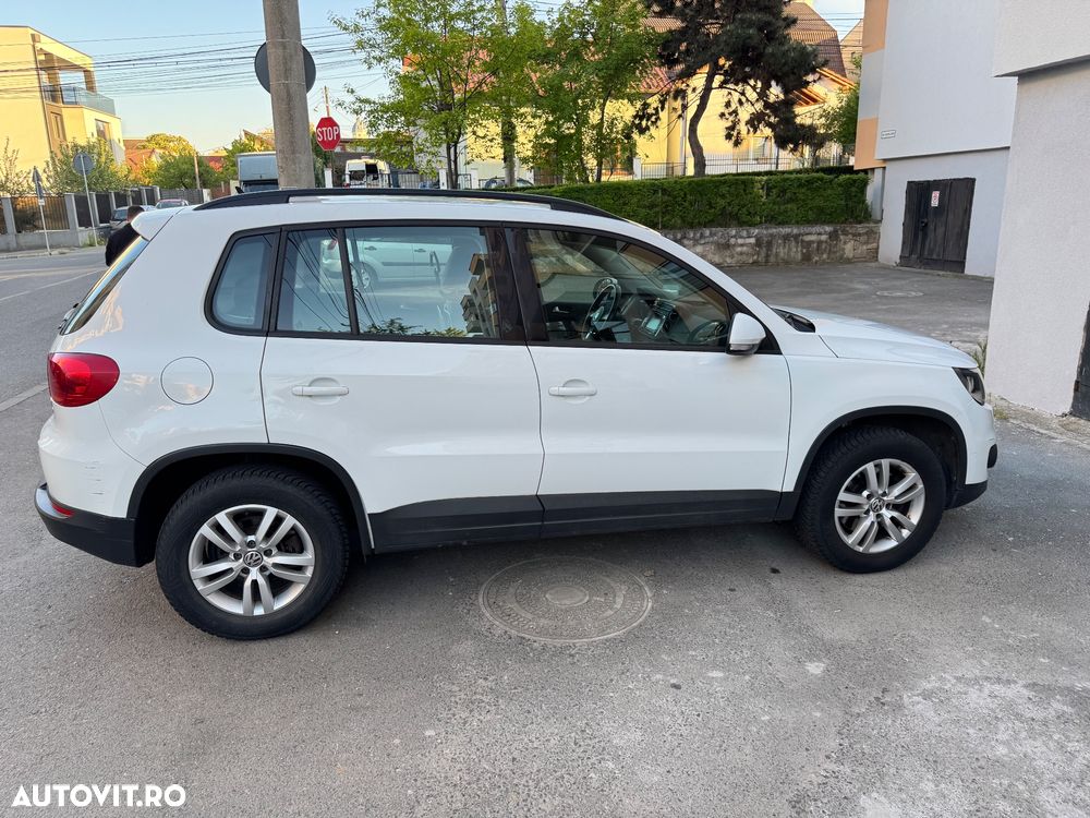 Volkswagen Tiguan - 11