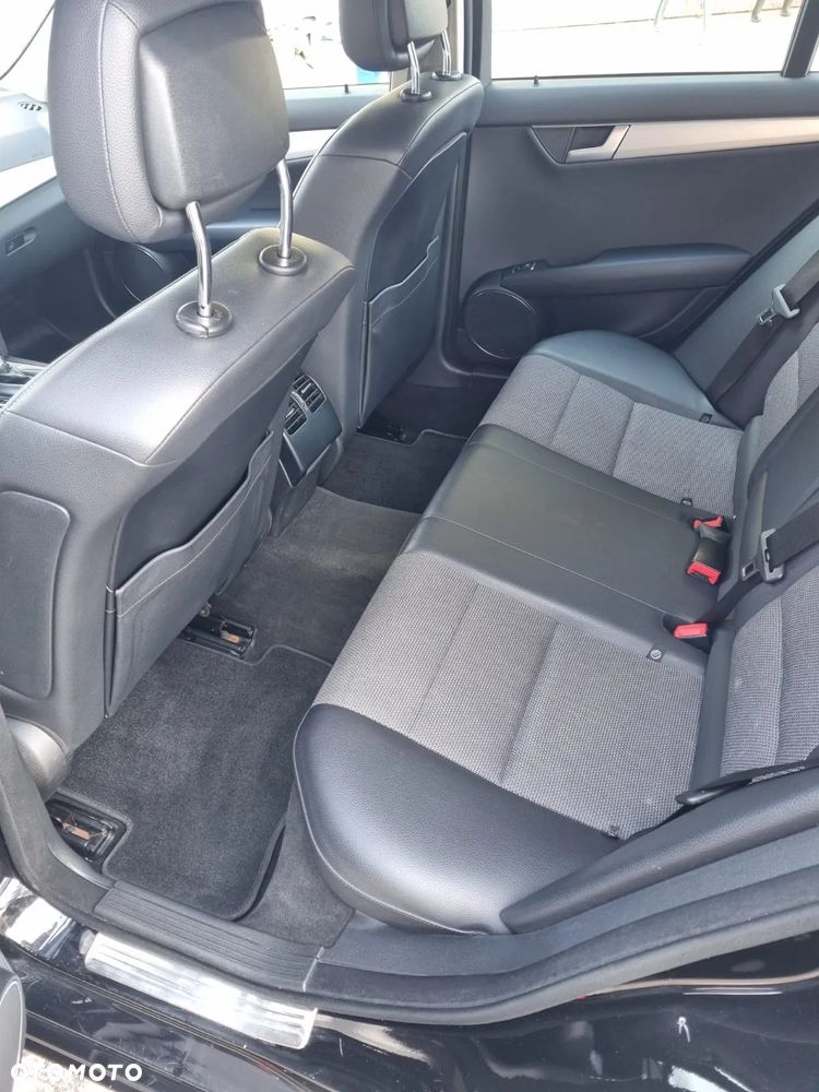 Mercedes-Benz Klasa C 180 T Kompressor Automatik Avantgarde - 6