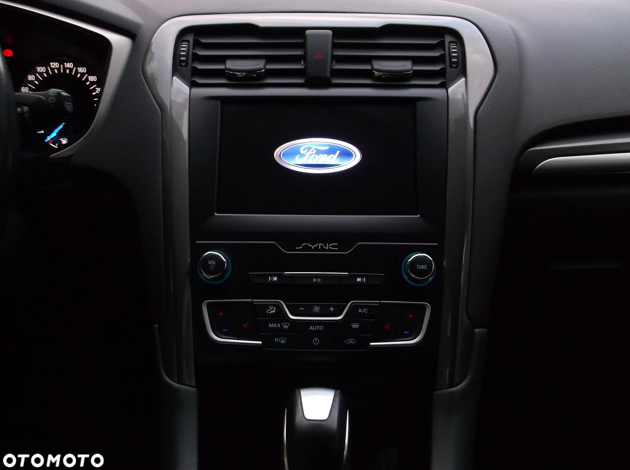 Ford Mondeo Turnier 1.5 EcoBoost Start-Stopp Autom Business Edition - 16