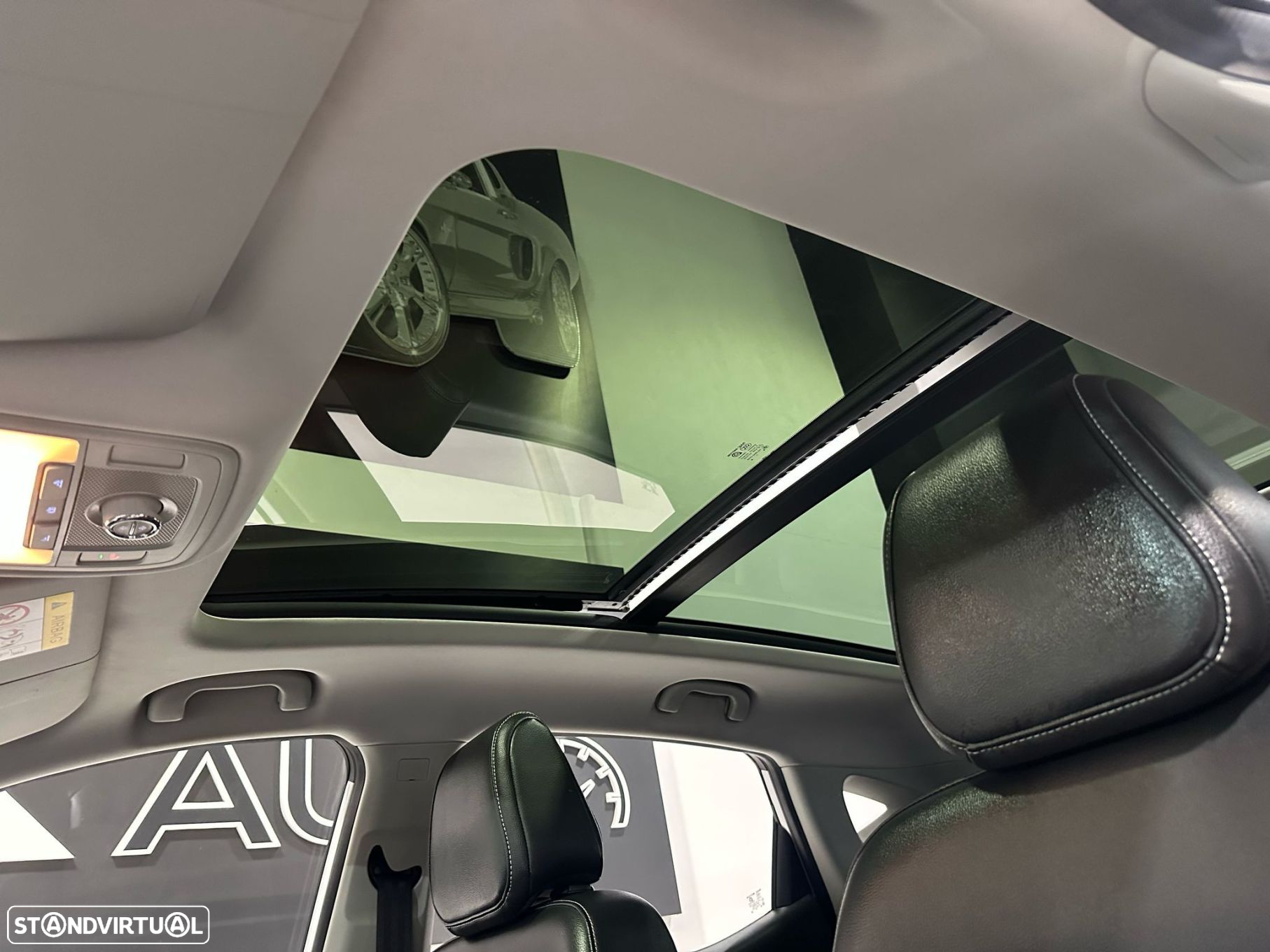 MG ZS EV 44.5 kWh Luxury - 46