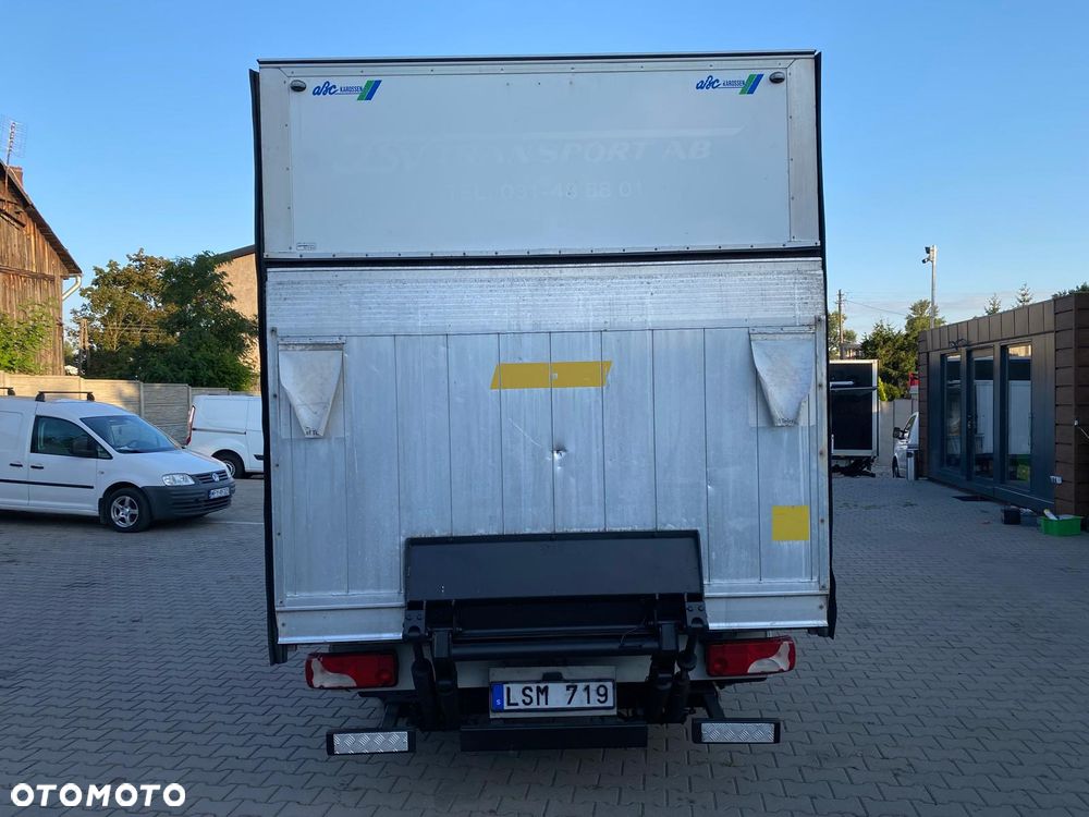 Mercedes-Benz Sprinter - 6