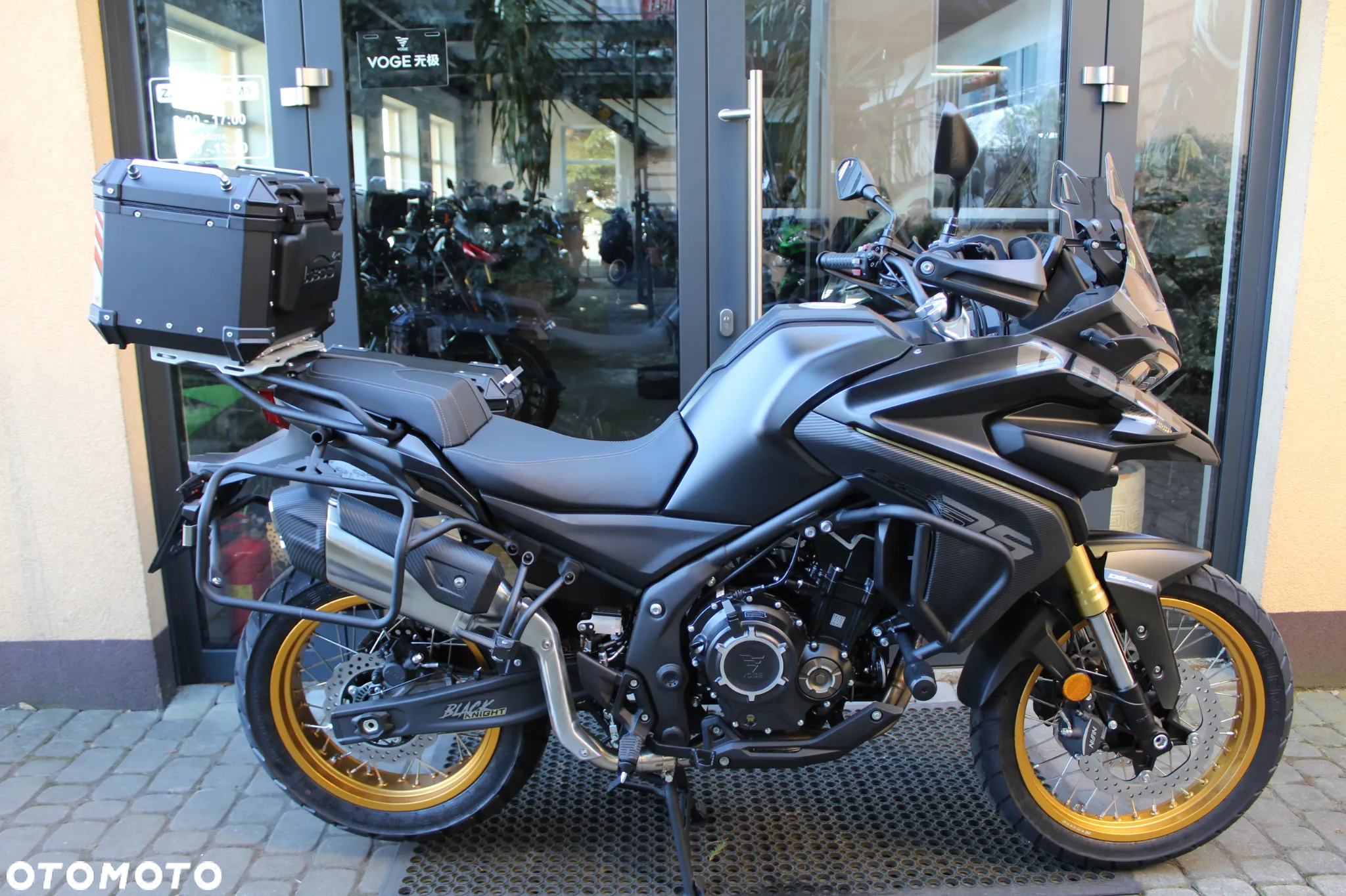 VOGE 525DSX - 11