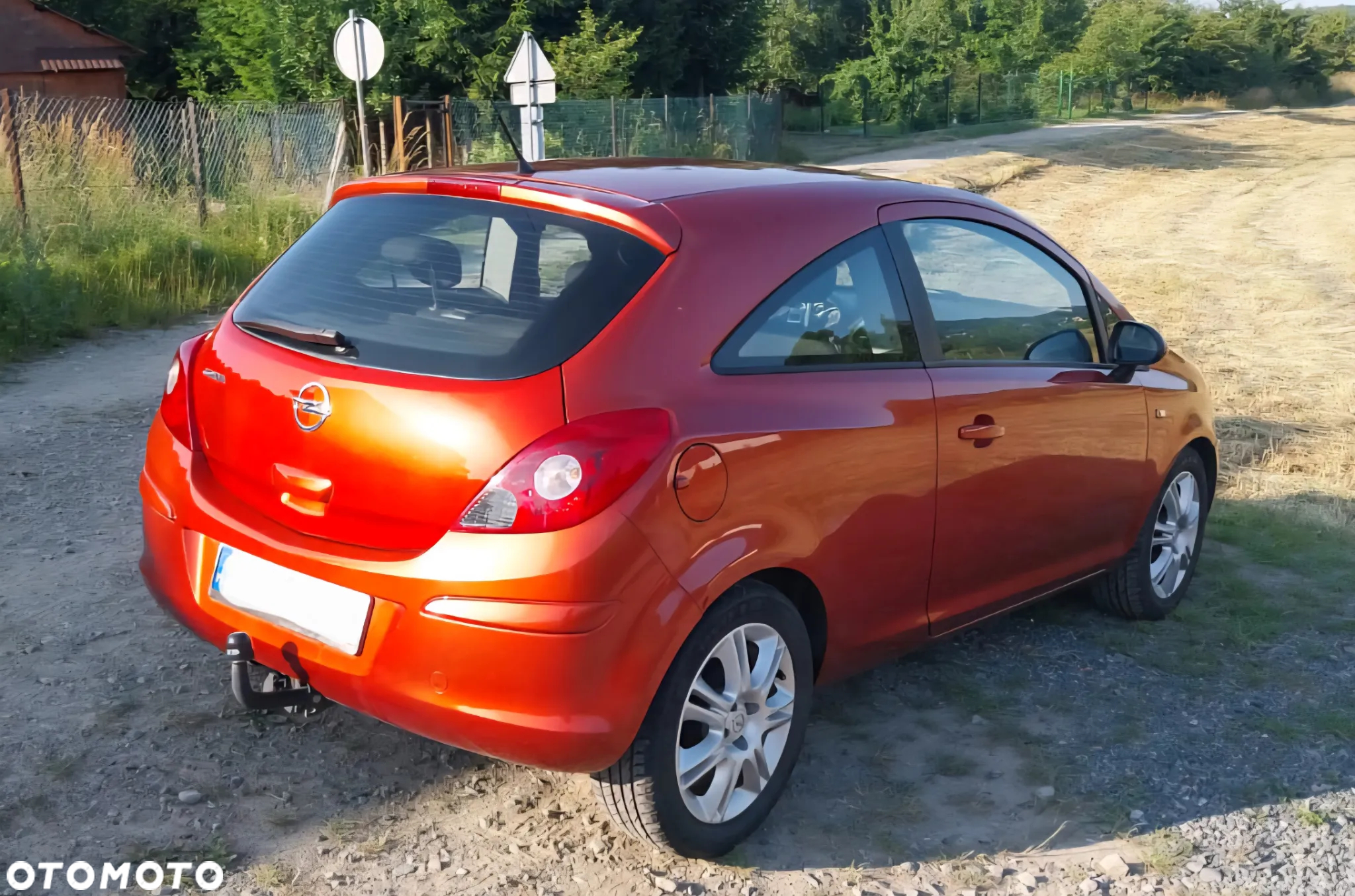 Opel Corsa 1.2 16V Edition / Active - 3