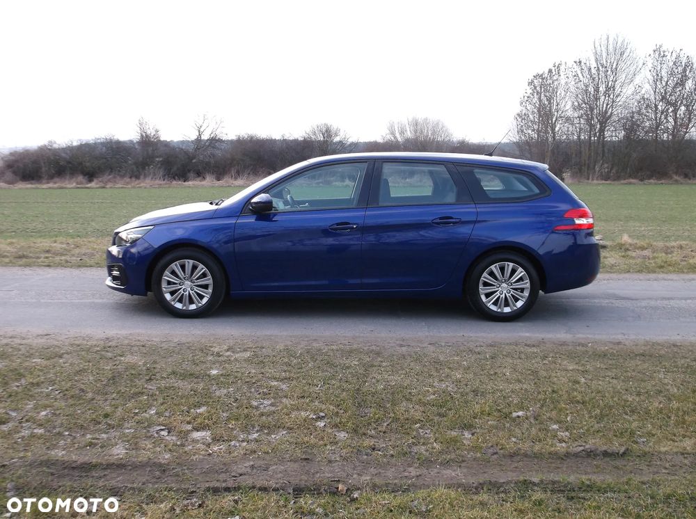 Peugeot 308 PureTech 130 GPF EAT8 Black Edition - 3