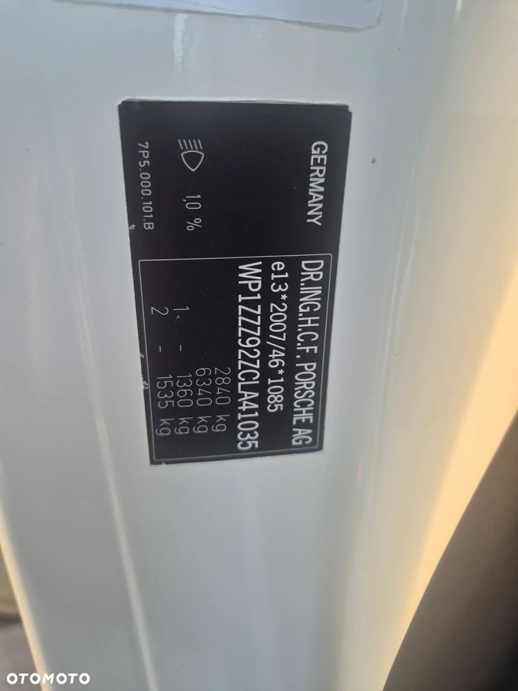 Porsche Cayenne - 20