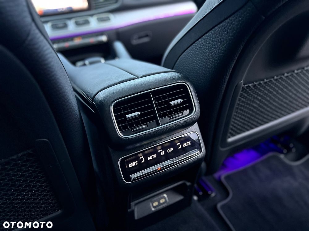 Mercedes-Benz GLE 300 d 4Matic 9G-TRONIC AMG Line - 15