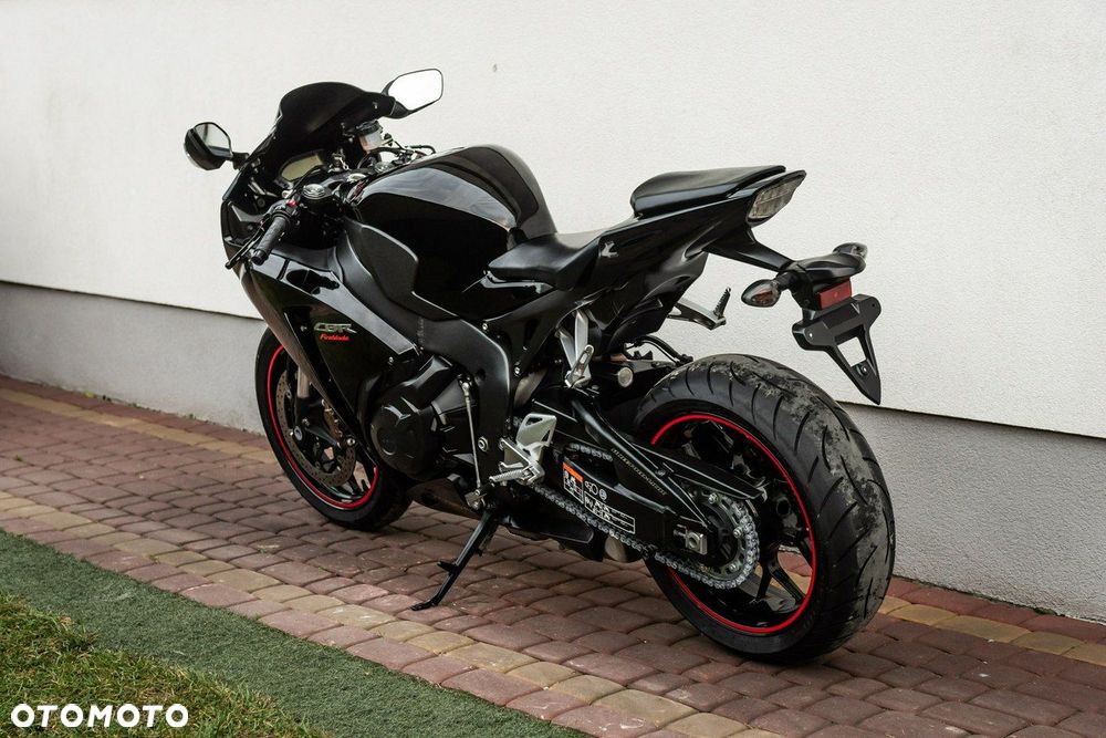 Honda CBR - 4