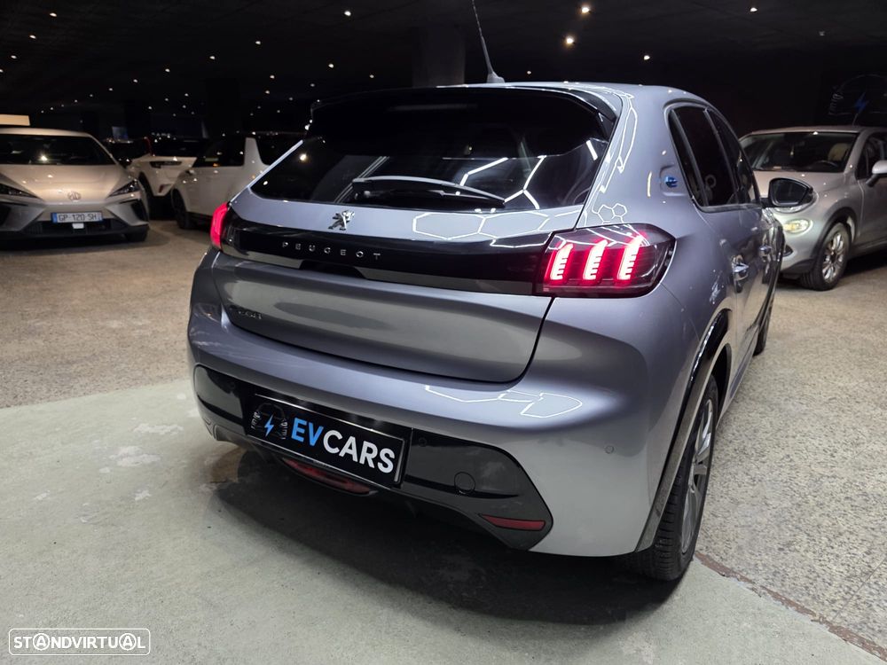 Peugeot e-208 Active Pack - 18