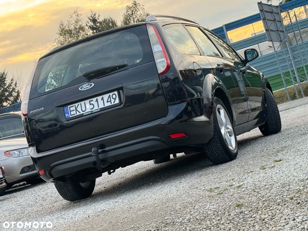 Ford Focus - 13