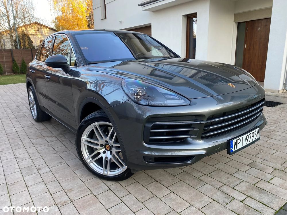 Porsche Cayenne S - 1