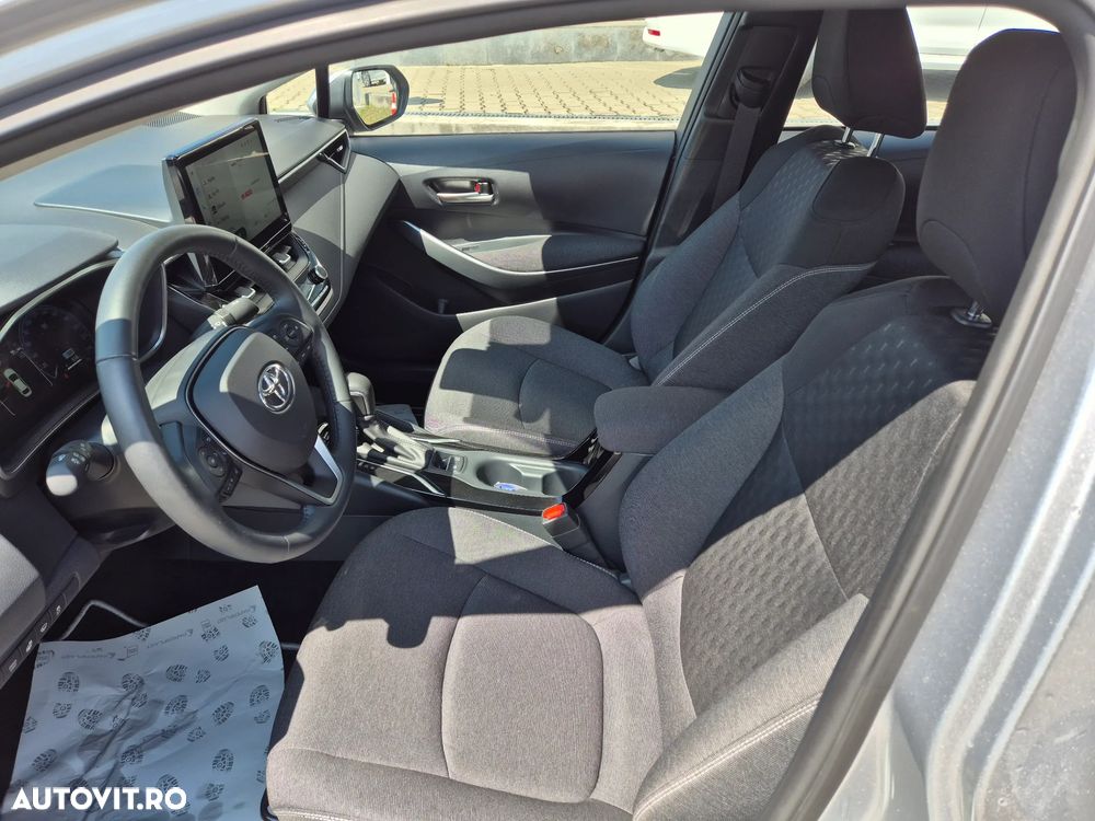 Toyota Corolla 1.8 HSD Business - 10