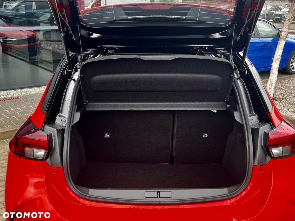 Opel Corsa 1.2 T Yes S&S - 11