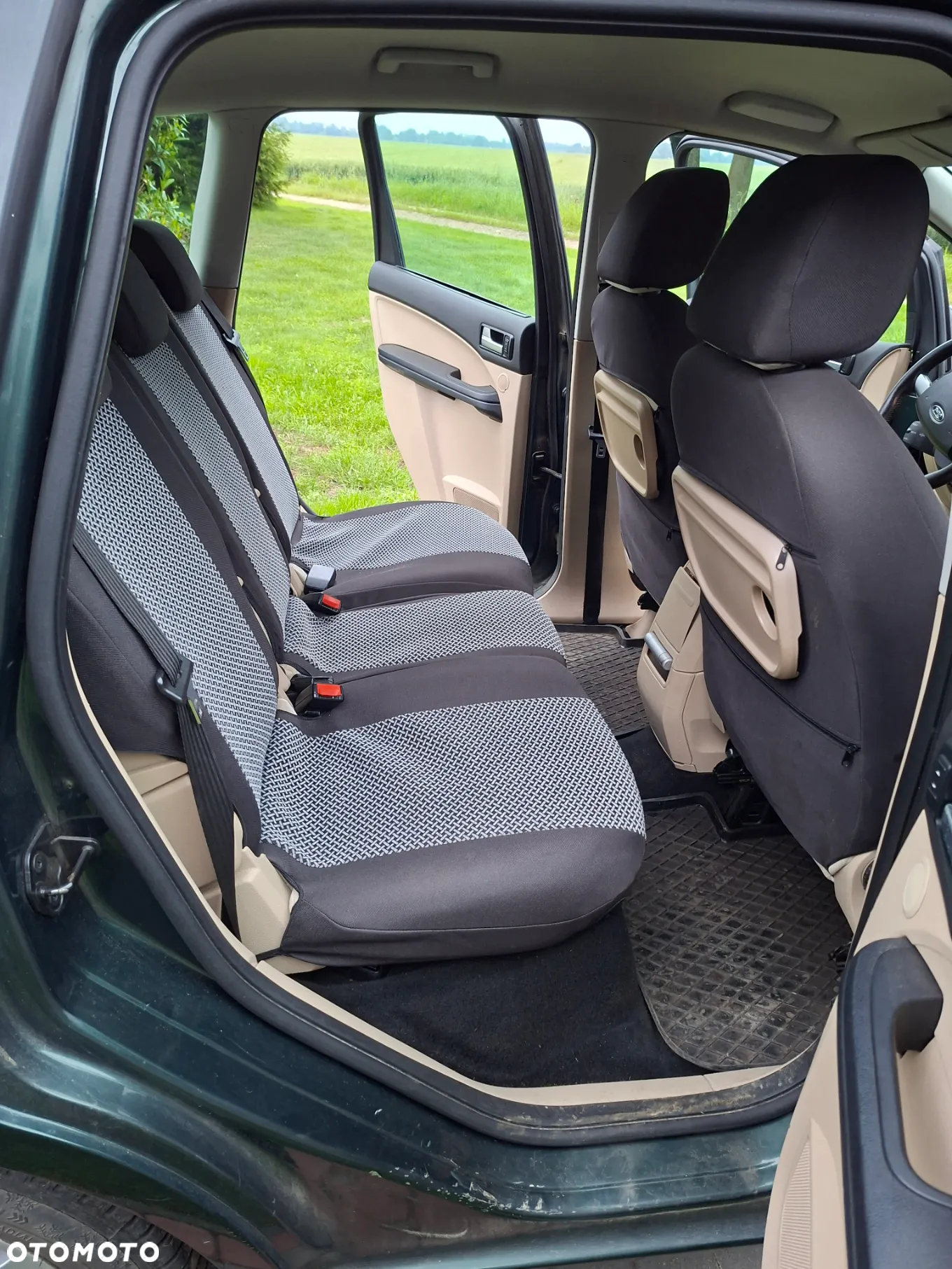 Ford Focus C-Max - 4
