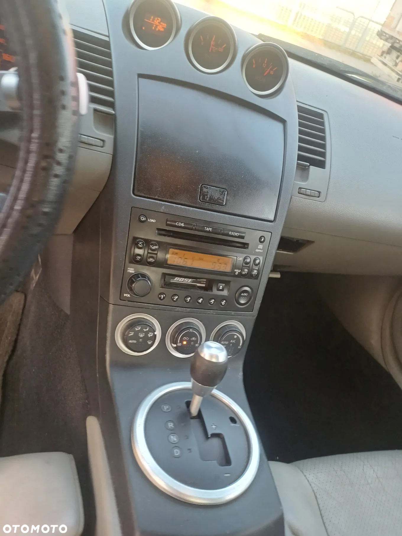 Nissan 350 Z - 22