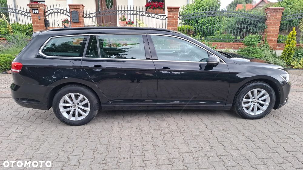Volkswagen Passat 2.0 TDI (BlueMotion Technology) DSG Comfortline - 4