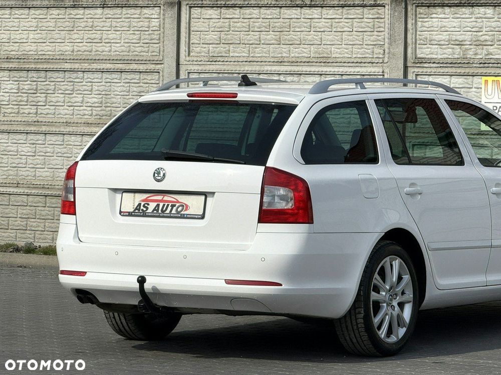 Skoda Octavia 1.4 TSI Elegance DSG - 40