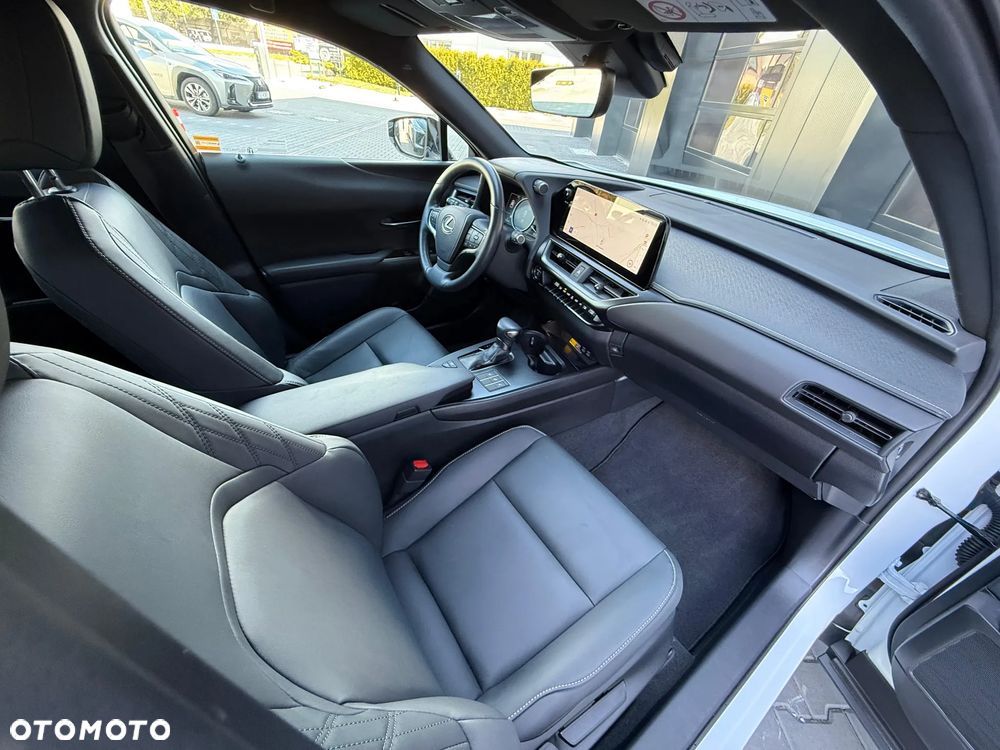 Lexus UX 250h GPF F Sport Design+ 2WD - 5