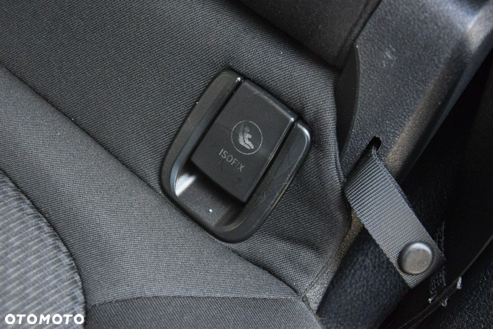 BMW Seria 2 218d GT Advantage - 27