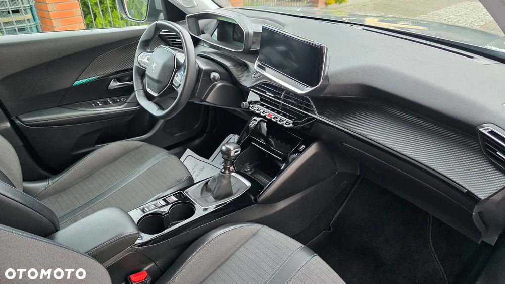 Peugeot 2008 1.5 BlueHDi Allure S&S - 21