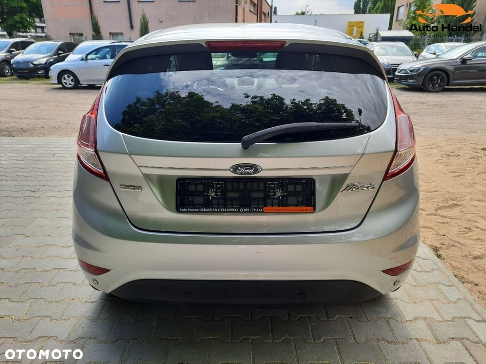 Ford Fiesta 1.0 EcoBoost Titanium - 8