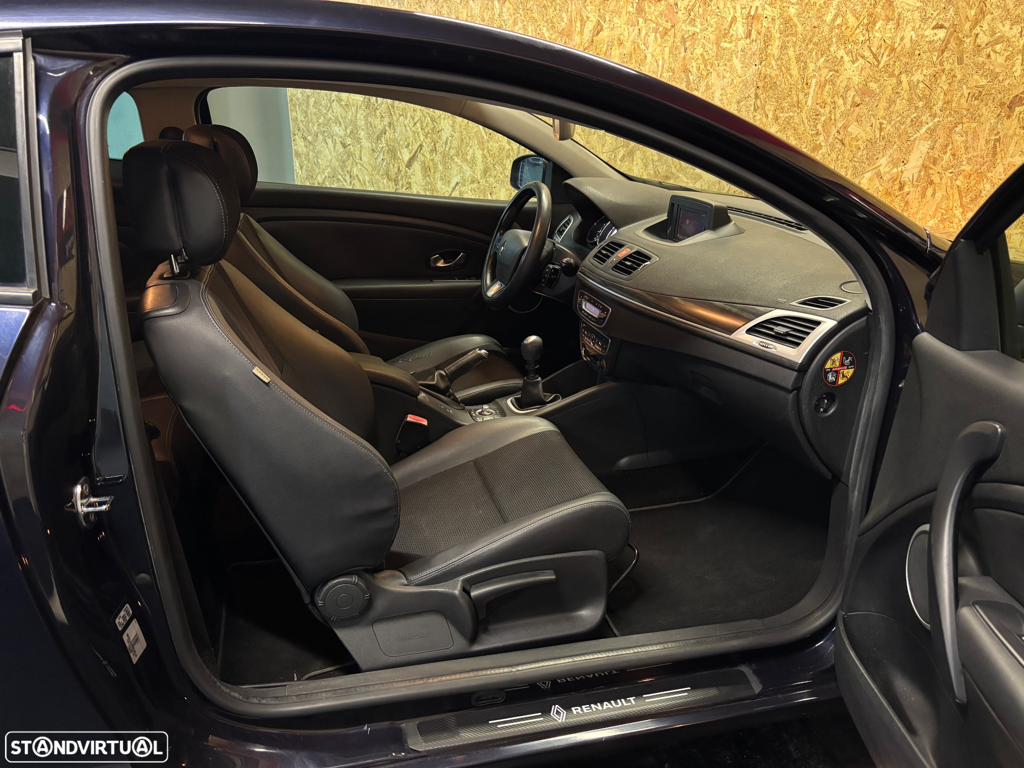 Renault Mégane Coupe 1.5 dCi Dynamique S - 10