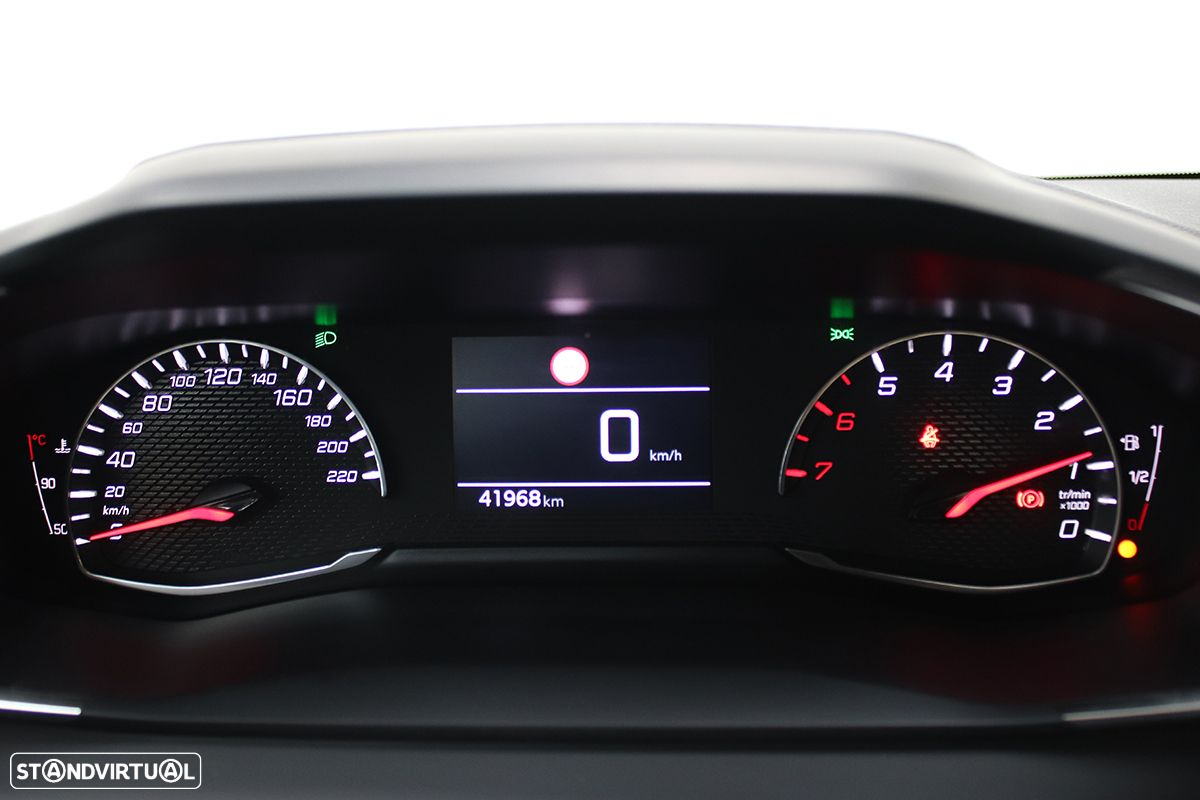 Peugeot 208 1.2 PureTech Active - 16