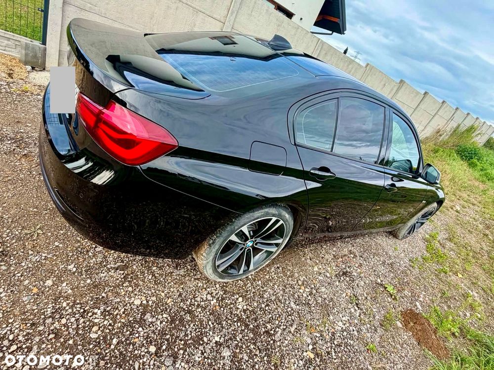 BMW Seria 3 318i - 8