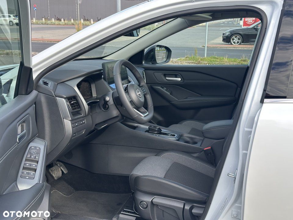 Nissan Qashqai - 14