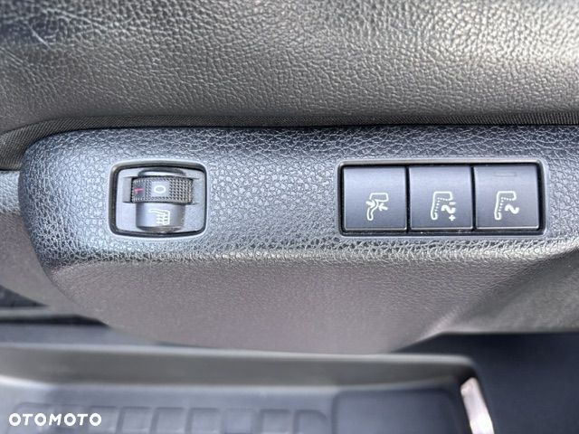 Peugeot Traveller - 15
