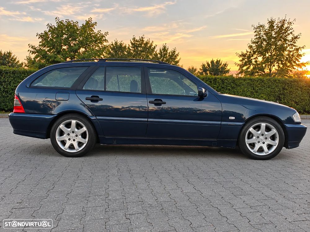 Mercedes-Benz C 220 1999 photo 2