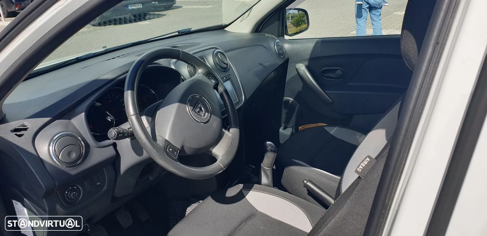 Dacia Sandero 0.9 TCe Stepway - 17