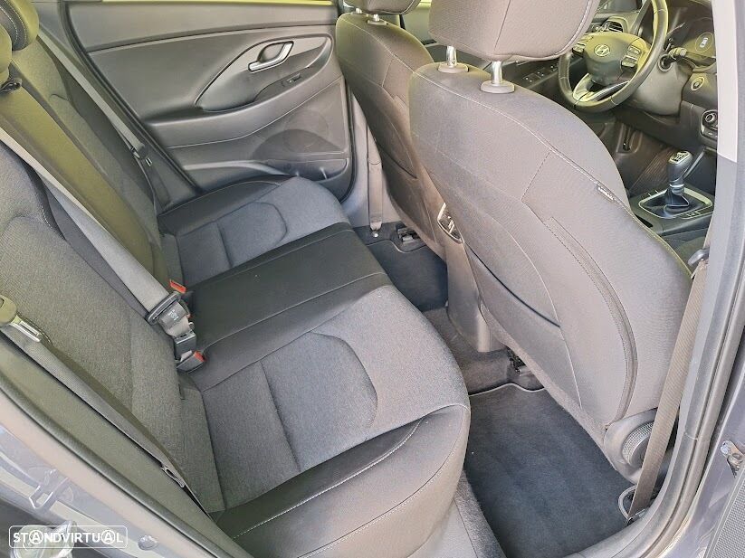 Hyundai i30 1.0 T-GDI Style Plus - 10