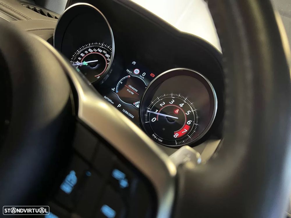 Jaguar F-Type P300 Aut. R-Dynamic Black - 38