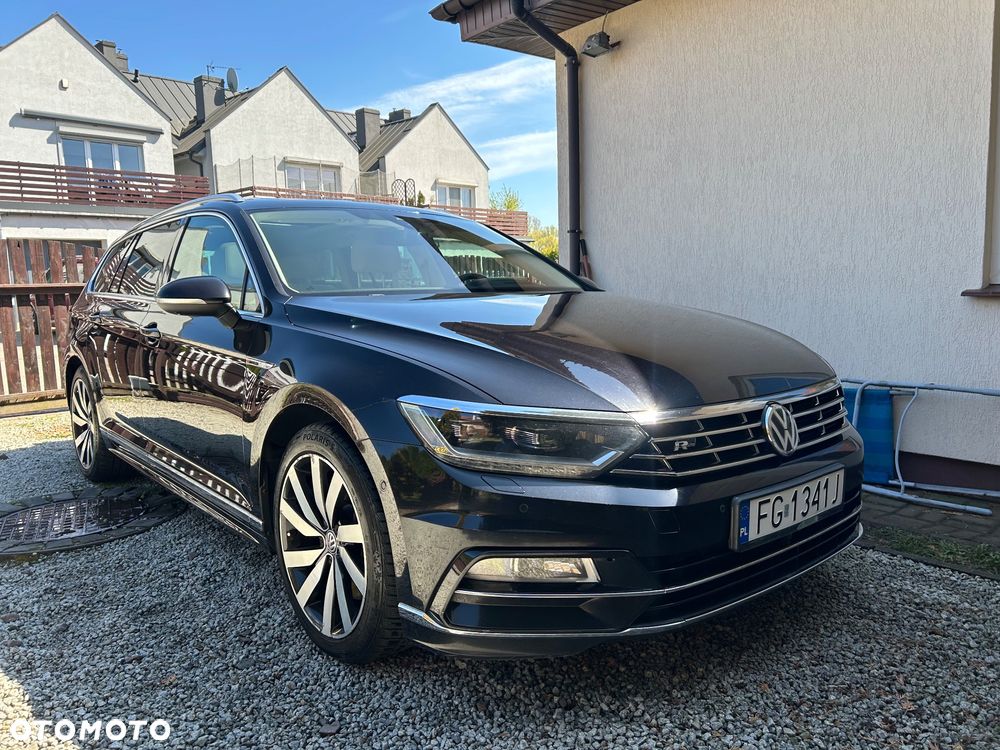 Volkswagen Passat - 2
