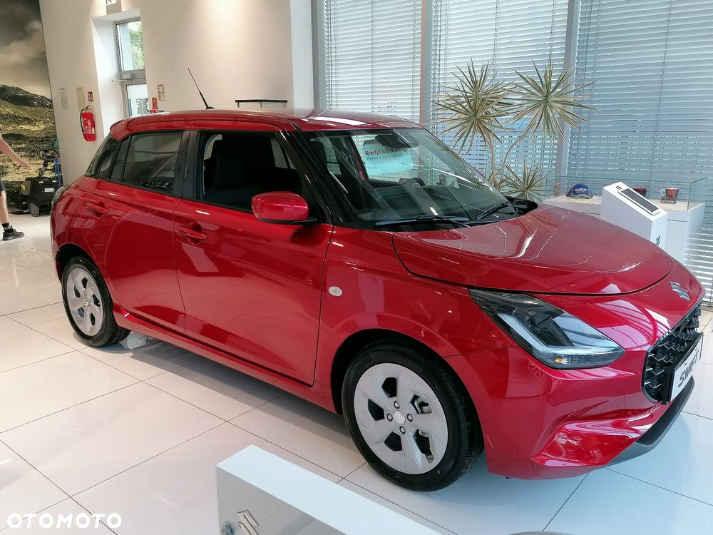 Suzuki Swift 1.2 Dualjet SHVS Premium Plus CVT - 2