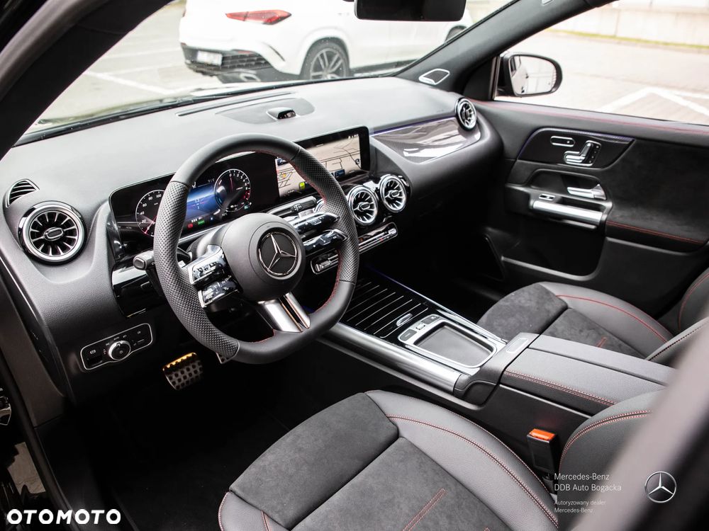 Mercedes-Benz GLA 250 e PHEV AMG Line 8G-DCT - 8