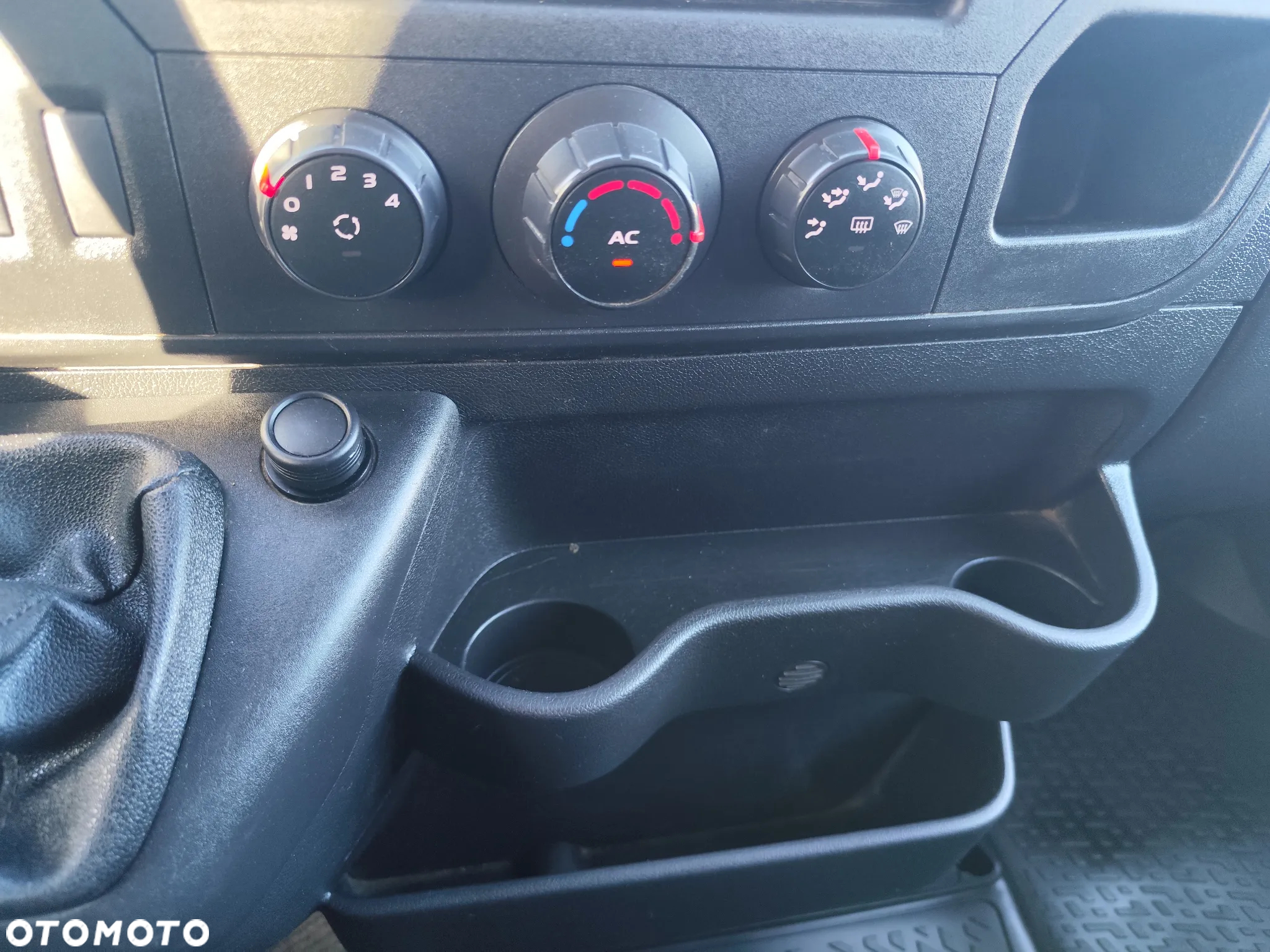 Iveco 35s16 - 11