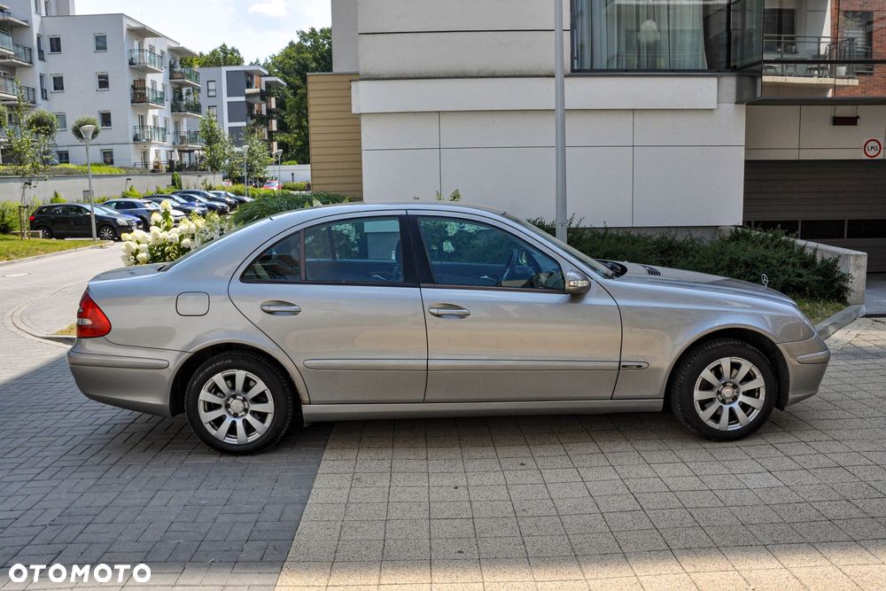 Mercedes-Benz Klasa E - 5