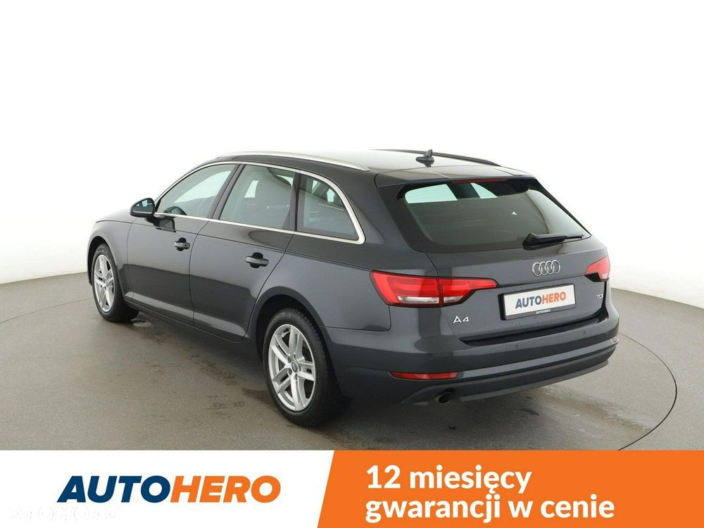 Audi A4 Avant 2.0 TDI S tronic - 5
