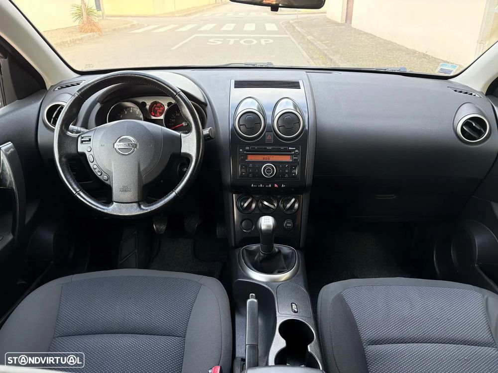 Nissan Qashqai 1.6 Acenta 17 - 5