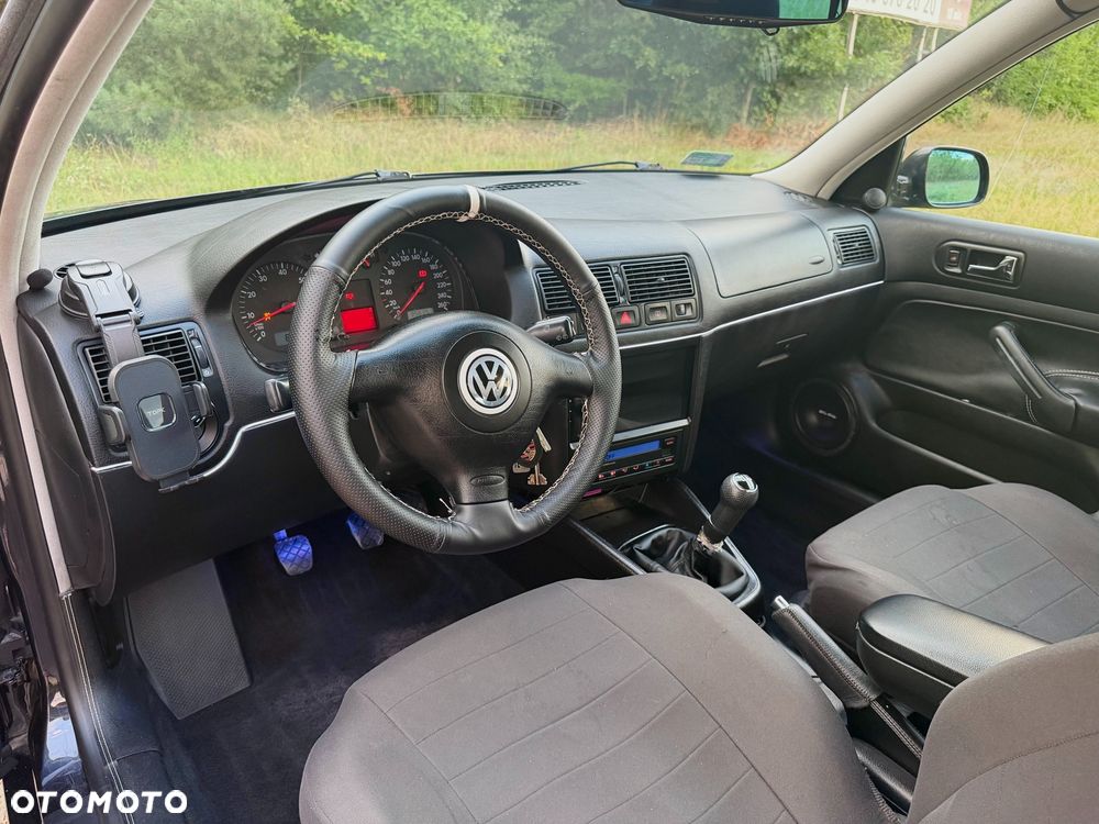 Volkswagen Golf 1.6 Comfortline - 7
