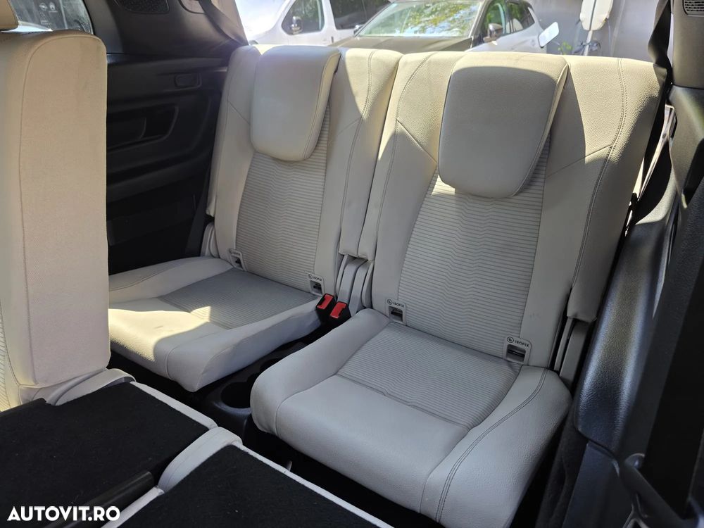 Mercedes-Benz GLB 250 8G-DCT Progressive - 30