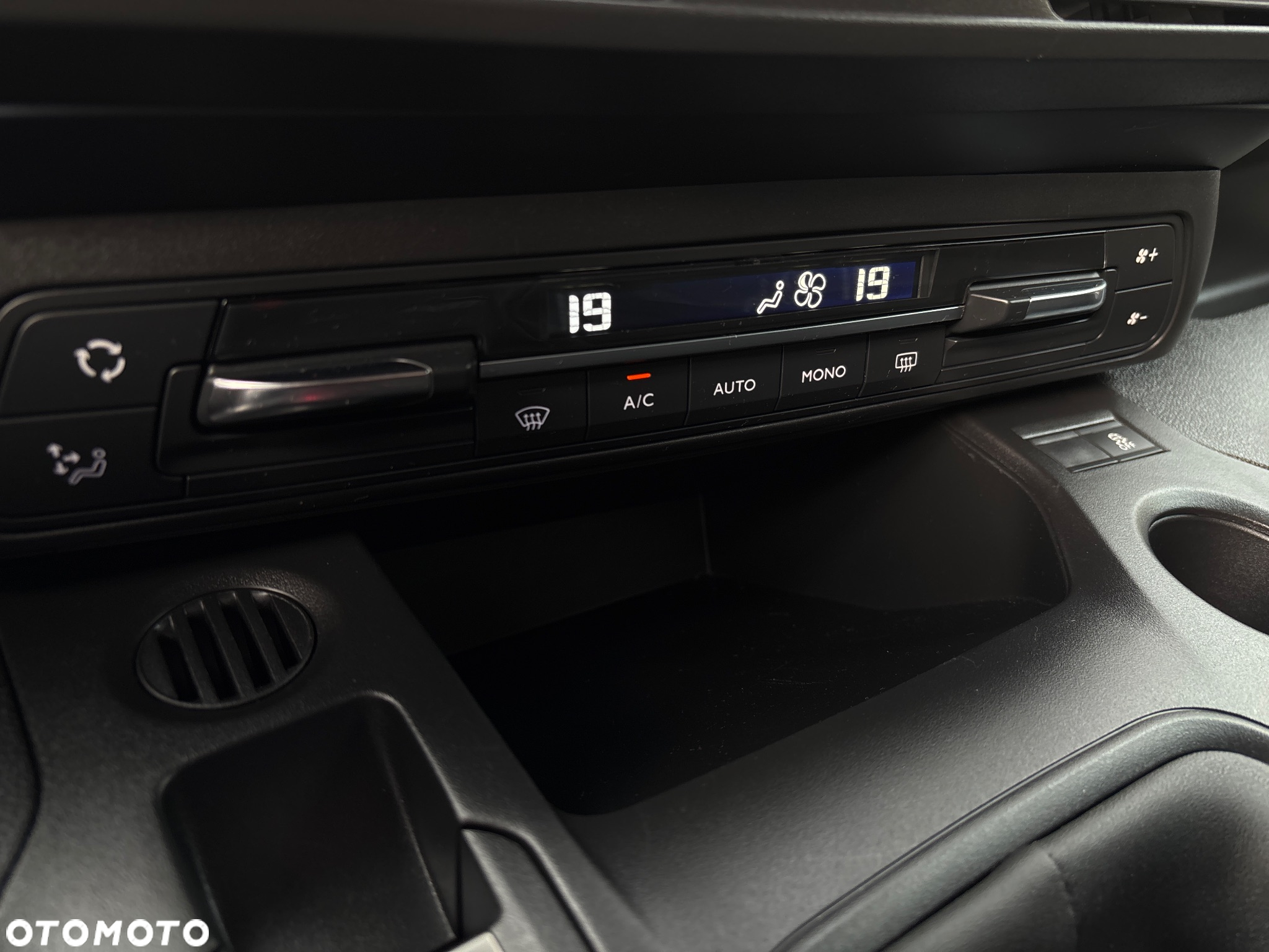 Peugeot Rifter 1.5 BlueHDI GT S&S - 27