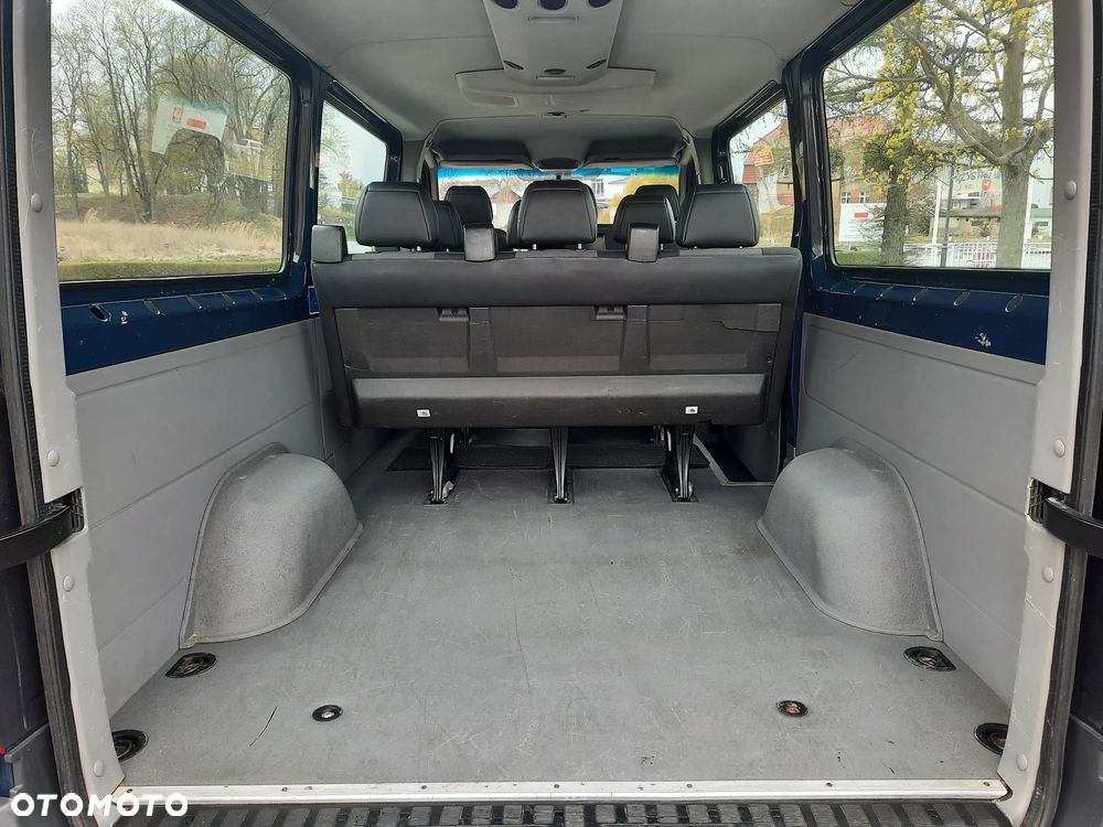 Volkswagen Crafter - 26