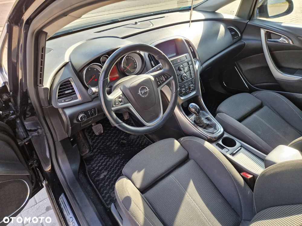 Opel Astra 1.7 CDTI - 10