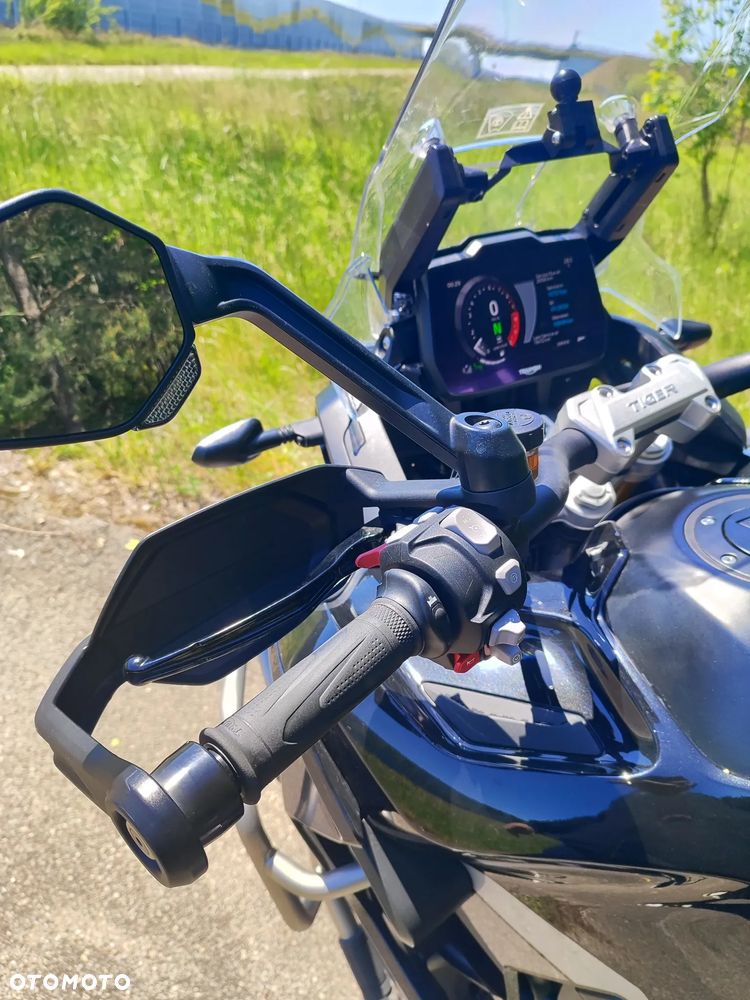 Triumph Tiger - 15